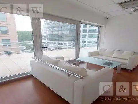 Oficina en Alquiler con 3 cocheras