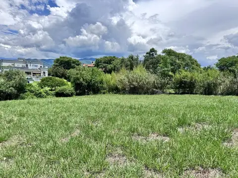 Terreno en Venta 80  mts Fondo
