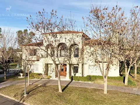 Casa en Alquiler de 3 dormitorios