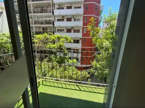 Juncal 3700