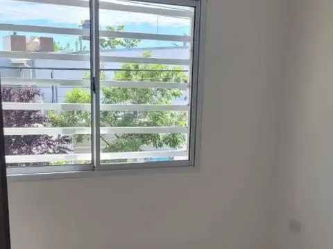 Departamento en Alquiler en Cipolletti, $ 650.000