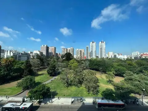 Oficina en Alquiler en Barrio Norte, USD 1.500