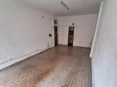 Local en Alquiler en Centro, $ 450.000