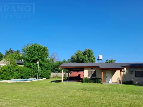 Venta Casa 3 dormitorios en el Barrio Comarca del Sol, Exaltacion de la Cruz