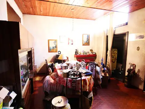 Casa en Venta en Olivos Maipú/Uzal, USD 420.000