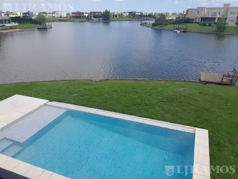 Casa en Barrio San Sebastián ALQUILER 1.600 por mes para contrato anual MB