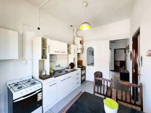 Depto Tipo Casa en Venta 60 años