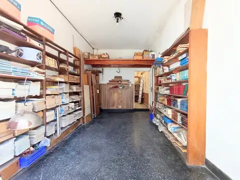 Alcaraz 5200, Piso P.B