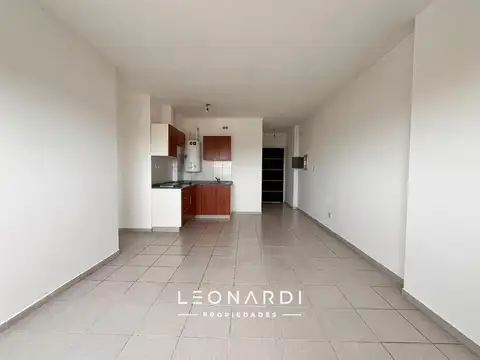 Departamento en Alquiler en Belén de Escobar, $ 680.000