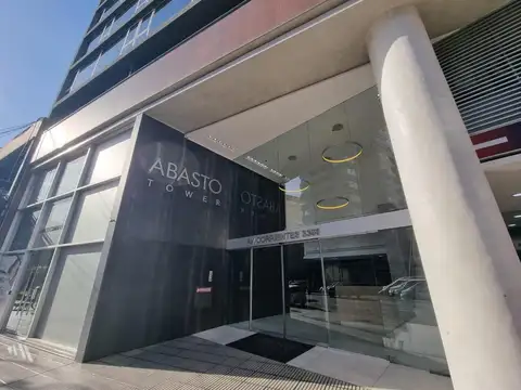 Oficina en Alquiler en Abasto, $ 990.000