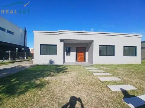 Casa en Venta en El Cantón - Norte, USD 245.000
