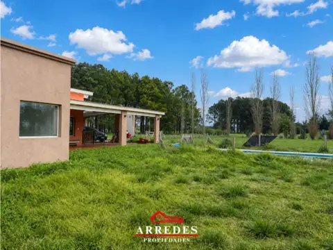 Venta · Casa 4 ambientes · gran arboleda · La Macarena · Exaltación de la Cruz 100