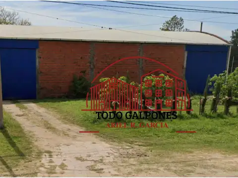 Galpón 400m2 con entrada Camión