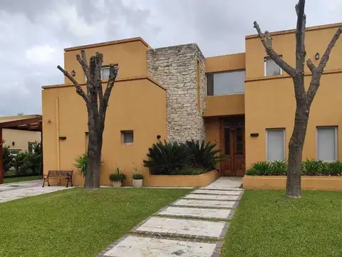 La Reserva Cardales, Campana, Km 0