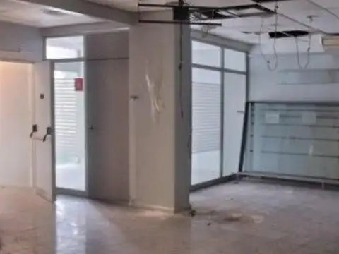 Local en VENTA sobre Av. Maipú, Olivos
