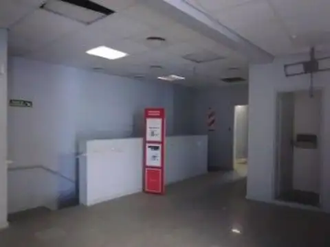 Local en VENTA sobre Av. Maipú, Olivos