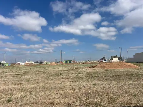 Terreno en Venta en Lomas De Manantiales, USD 43.000