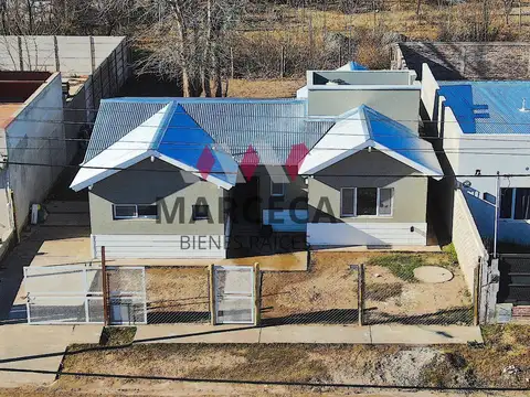 CASA 3 DORMITORIOS A ESTRENAR APTA CREDITO - BARRIO MANZANAR PLOTTIER