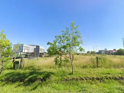 Terreno en Venta 23  mts Fondo