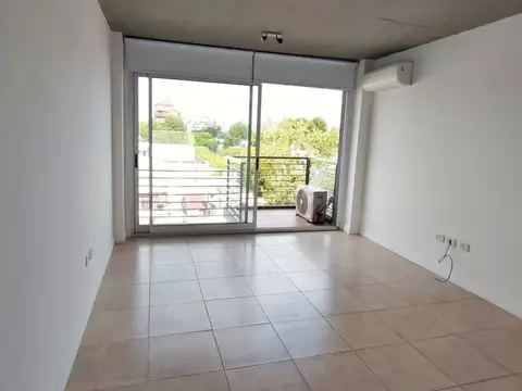 ALQUILER MONOAMBIENTE EN CABALLITO CON BALCON