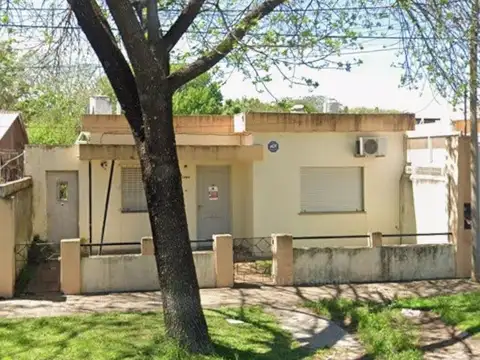 Casa 2 dormitorios en VENTA en GRANADERO BAIGORRIA