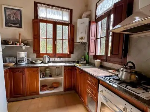 CASA VENTA UNQUILLO, GRAN PARQUE Y PILETA