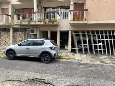 Doctor Heriberto Pisano 400, Piso 2