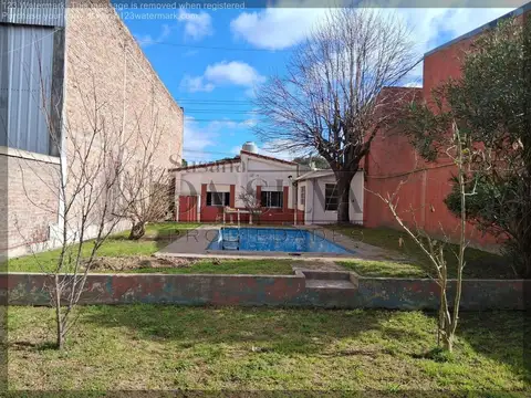 Casa 4 ambientes con 4 baños