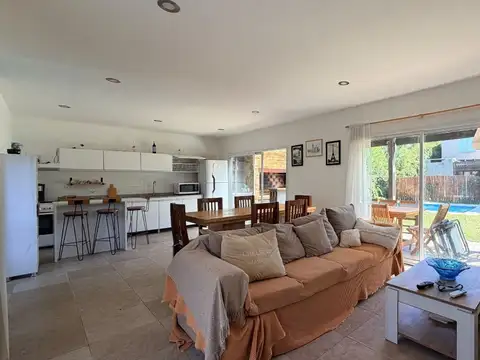 Casa en Venta en Carlos Spegazzini, USD 104.999