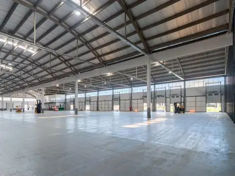 Depósito 7.000 m2 - Alquiler - Avellaneda - Dentro de Centro Logistico