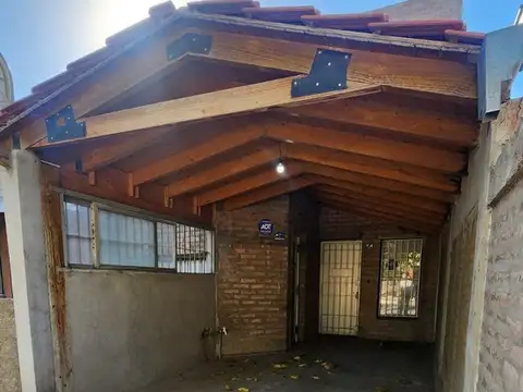 CASA DÚPLEX 3 DORMITORIOS. APTA CRÉDITO. CHIMBAS