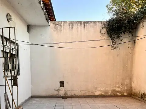 Depto Tipo Casa en Alquiler en Ramos Mejia, $ 780.000