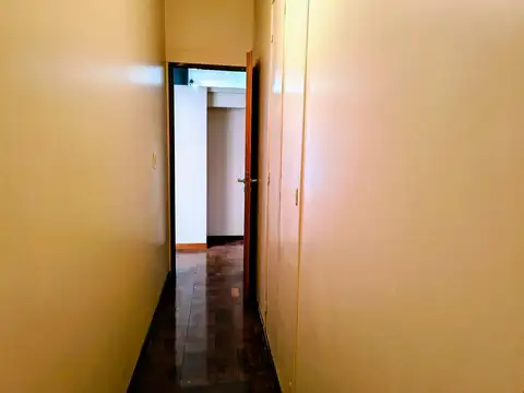 Chile 1400, Piso 2