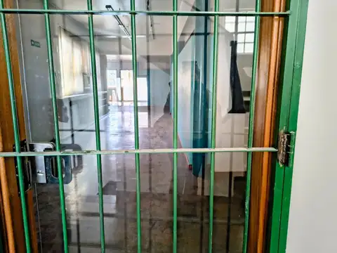 AMPLIAS OFICINAS COMERCIALES EN ALQUILER