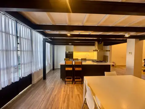Departamento en Alquiler de 4 dormitorios