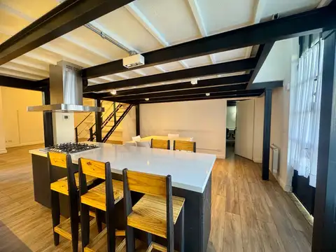 Departamento en Alquiler de 4 ambientes