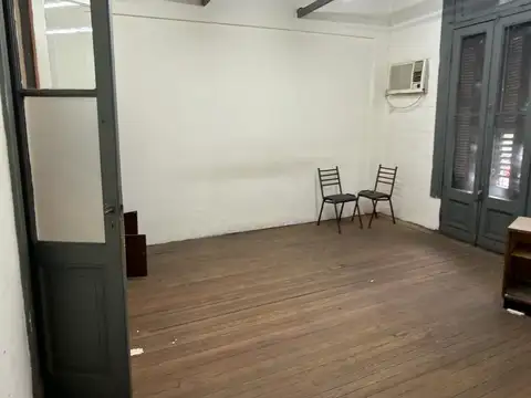 Depto Tipo Casa Monoambiente con 2 baños