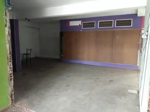 Excelente propiedad comercial  en venta en Centro de G. de Laferrere