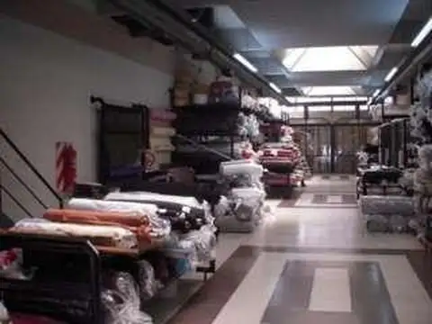 Galpon en Venta en Monserrat, USD 690.000