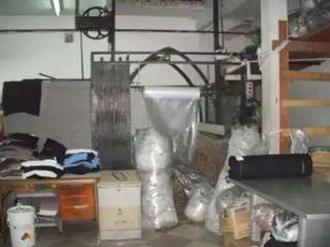 Galpon en Venta 7  mts Frente