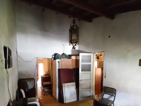 venta casa a refaccionar LOTE propio OPORTUNIDAD!