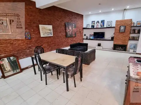 Depto Tipo Casa 5 ambientes con 3 baños