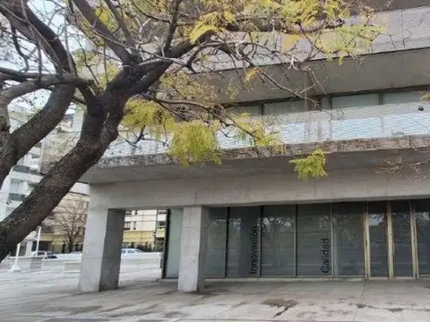 Local en Venta en Puerto Madero, USD 3.800.000