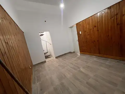 Depto Tipo Casa en Venta con 1 cocheras
