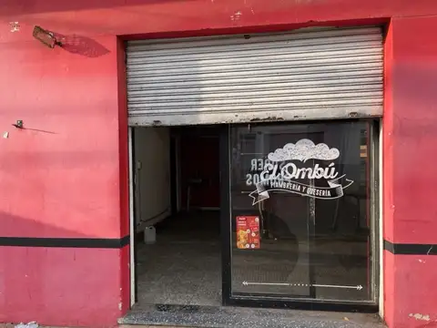 LOCAL CON BAÑO 40m2
