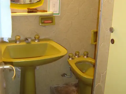 LA RIOJA 3000, Piso 1