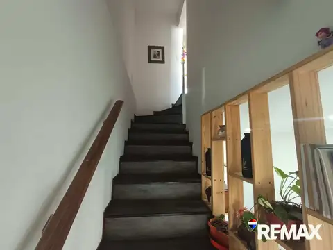 DUPLEX 3 AMB. CON PATIO Y SIN EXPENSAS - BURZACO