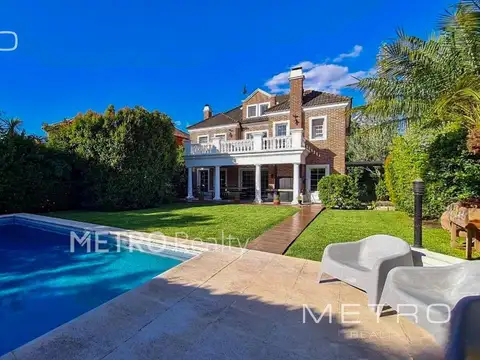 Casa en alquiler con 3 habitaciones amoblada en Barrancas de San Jose