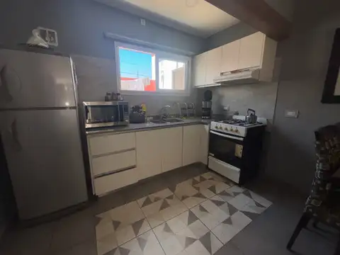 Departamento 4 ambientes con 2 baños