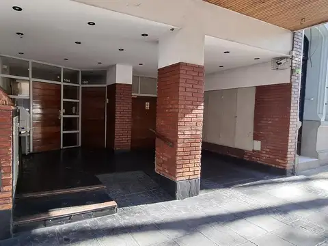 Oficina en Alquiler 40 años